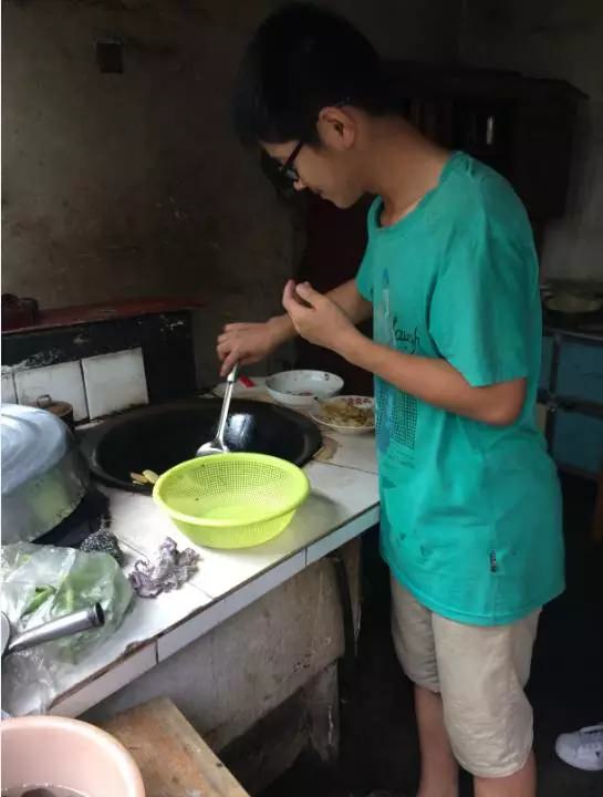 點滴積累，傳遞真情-西尼愛心階梯幫扶困難學生第三次仙居行
